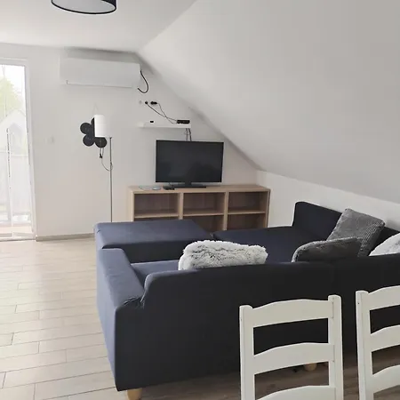 Doemper Doeme Apartman Apartment