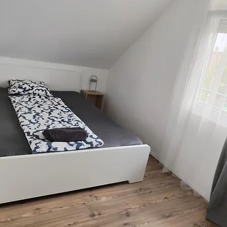 アパート Doemper Doeme バラトンレッレ