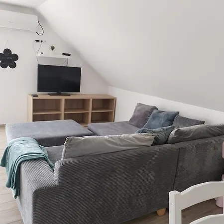 Apartman Doemper Doeme