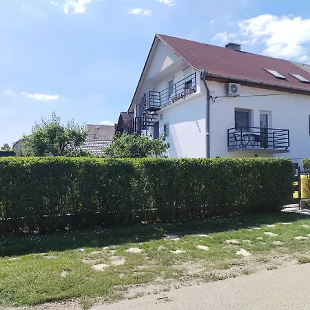 Lägenhet Dömper Döme Balatonlelle