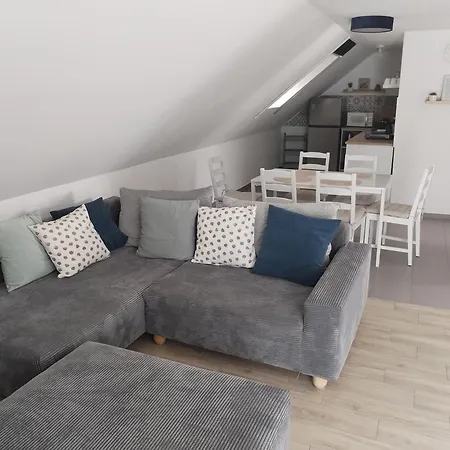 Doemper Doeme Apartamento Balatonlelle